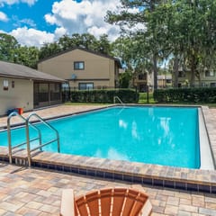 2 bed/1.5 bath next to Celebration Pointe + Butler Plaza + POOL!