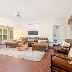 Beautiful Home Walking Distance to UF Stadium