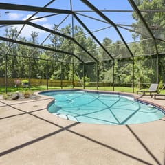 Family & Pet-Friendly 4BR w/ Pool & Backyard