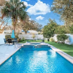 Sleeps 15 • Historic Mansion w/ Pool Near UF