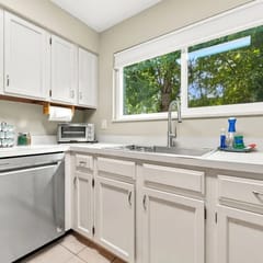 Near UF & Downtown | Spacious Home + Backyard