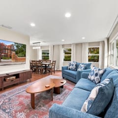 Gator Getaway | Walk to UF & Stadium | Sleeps 12