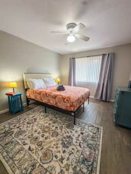 2 bed/1.5 bath next to Celebration Pointe + Butler Plaza + POOL!