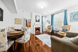 Beautiful Historic Downtown Apt - Walk Everywhere Penthouse