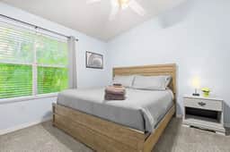 Cheerful 2 BR Townhome: Pool & Central Location!