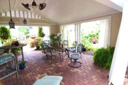 Downtown 1BR - Near UF & Shands