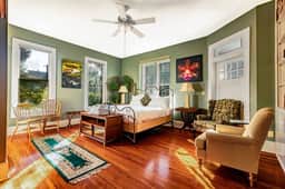 Downtown 1BR Apt - Near UF & Shands