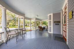 Downtown 1BR Apt - Near UF & Shands