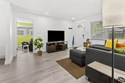 Fun Family Home Near UF w/ Game Room & Patio