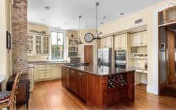Gainesville's Downtown Getaway: Sleeps 18 with 7 BR/ 7.5 BA- Events