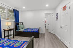Gator Pad Near UF – Sleeps 7 w/ Game Room
