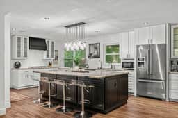 Spacious 4BR Home Near UF - Perfect for Families