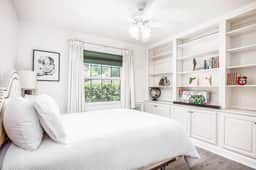 Stylish 3BR Pool Home+ Outdoor TVs