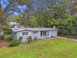 Family Home Near UF & Westside Park | Sleeps 6 - Image 5