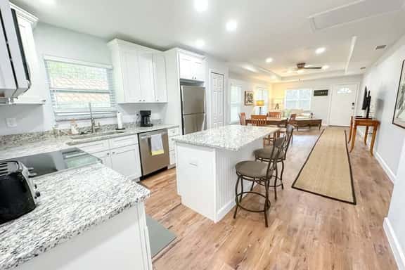 New Home in SE Gainesville 3 BR/ 2 Bath - Image 1