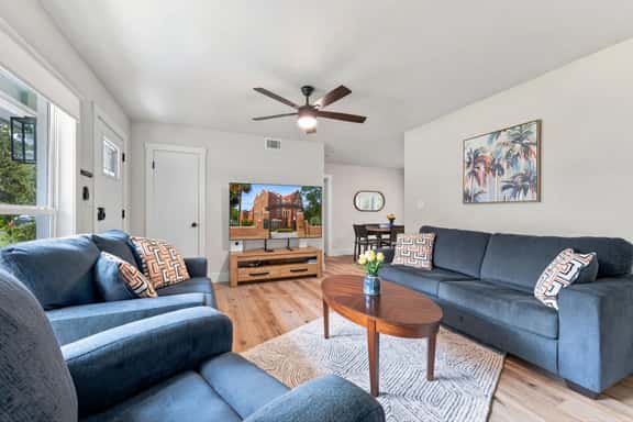Family Home Near UF & Westside Park | Sleeps 6 - Image 1