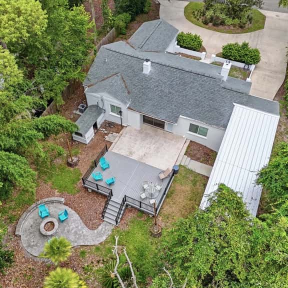 Walk to UF & Stadium | Backyard + Firepit! - Image 1