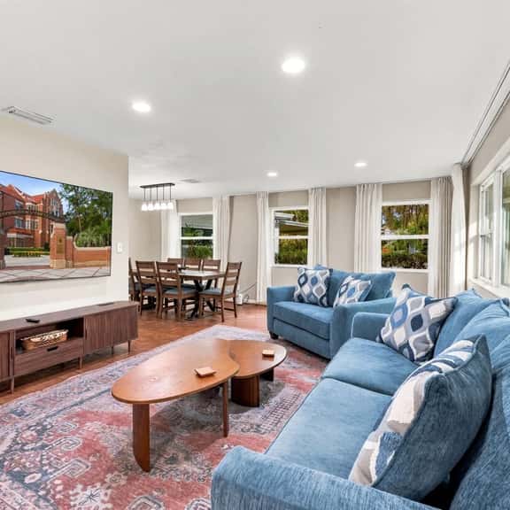 Gator Getaway | Walk to UF & Stadium | Sleeps 12 - Image 1