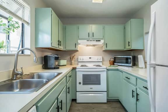 2 bedroom condo Butler plaza