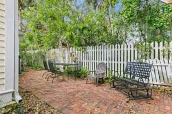 Charming Historic 3/2 Home - Downtown GNV