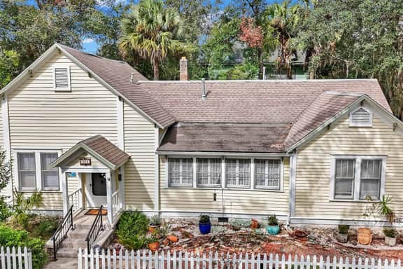 Charming Historic 3/2 Home - Downtown GNV