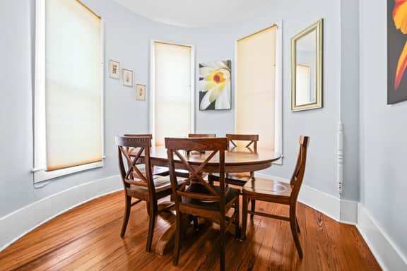 Downtown 1BR Apt - Near UF & Shands