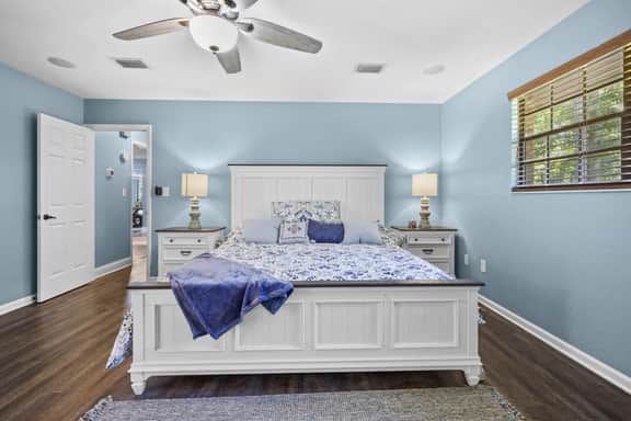 Family & Pet-Friendly 4BR w/ Pool & Backyard