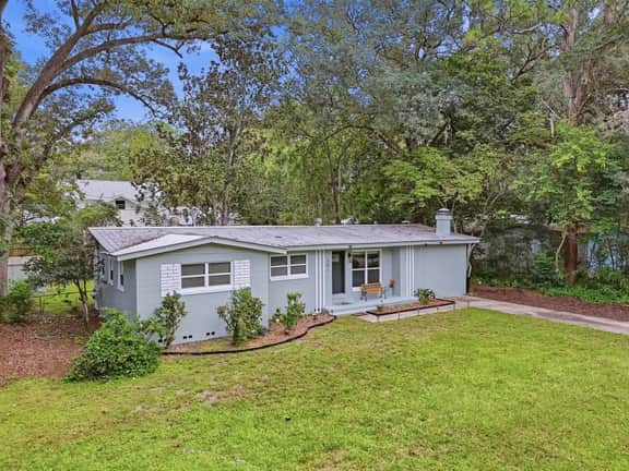 Family Home Near UF & Westside Park | Sleeps 6 - Image 5