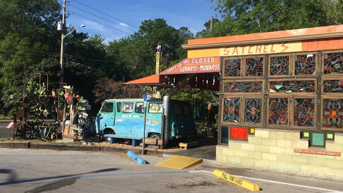 A Slice of History, a Slice of Deliciousness: Satchel's Pizza
