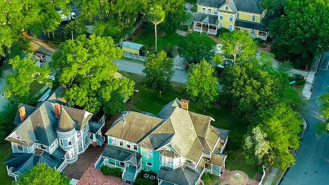 The Ultimate Artists' Retreat Venue: Downtown Gainesville Inns