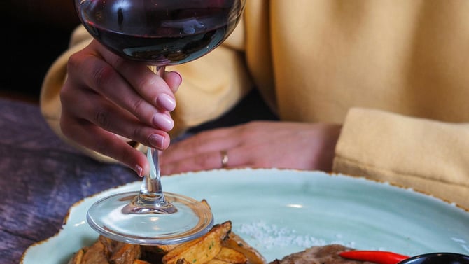 Things to Do in Gainesville: Embers Wood Grill