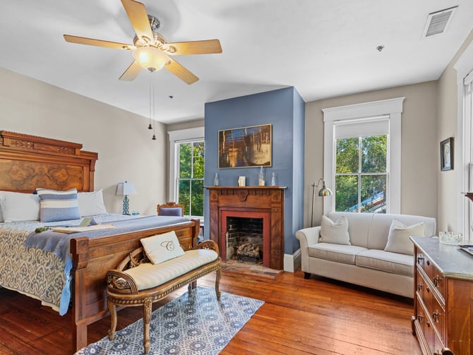 Comfortable Housing Near Shands